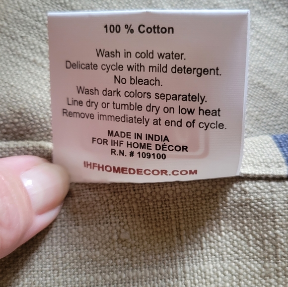 Farmhouse Table Runner 13" x 36" - Picture 4 of 7